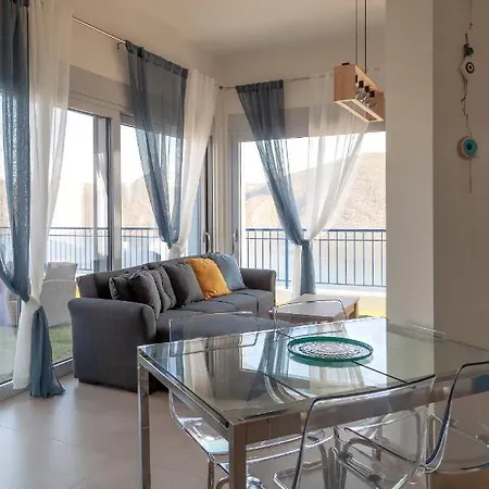 Skorponeria Bay Luxury Skroponeria
