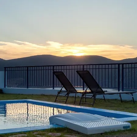 Skorponeria Bay Luxury Villa Skroponeria